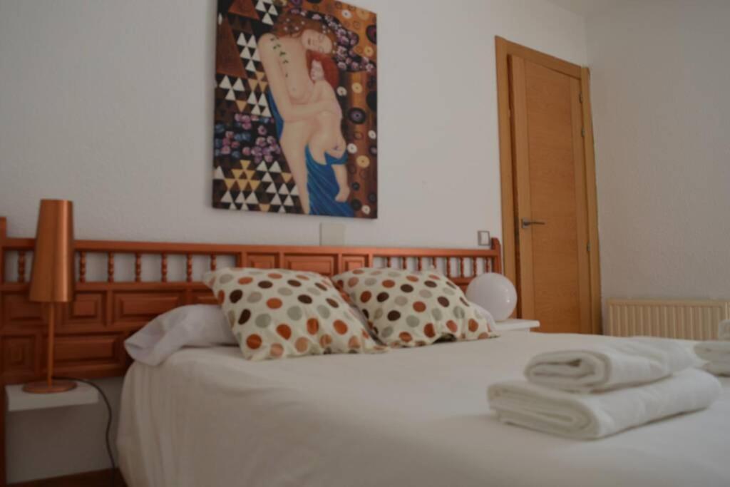 Apartamento turístico FARO DE LUNO San Vicente De La Barquera Exterior foto